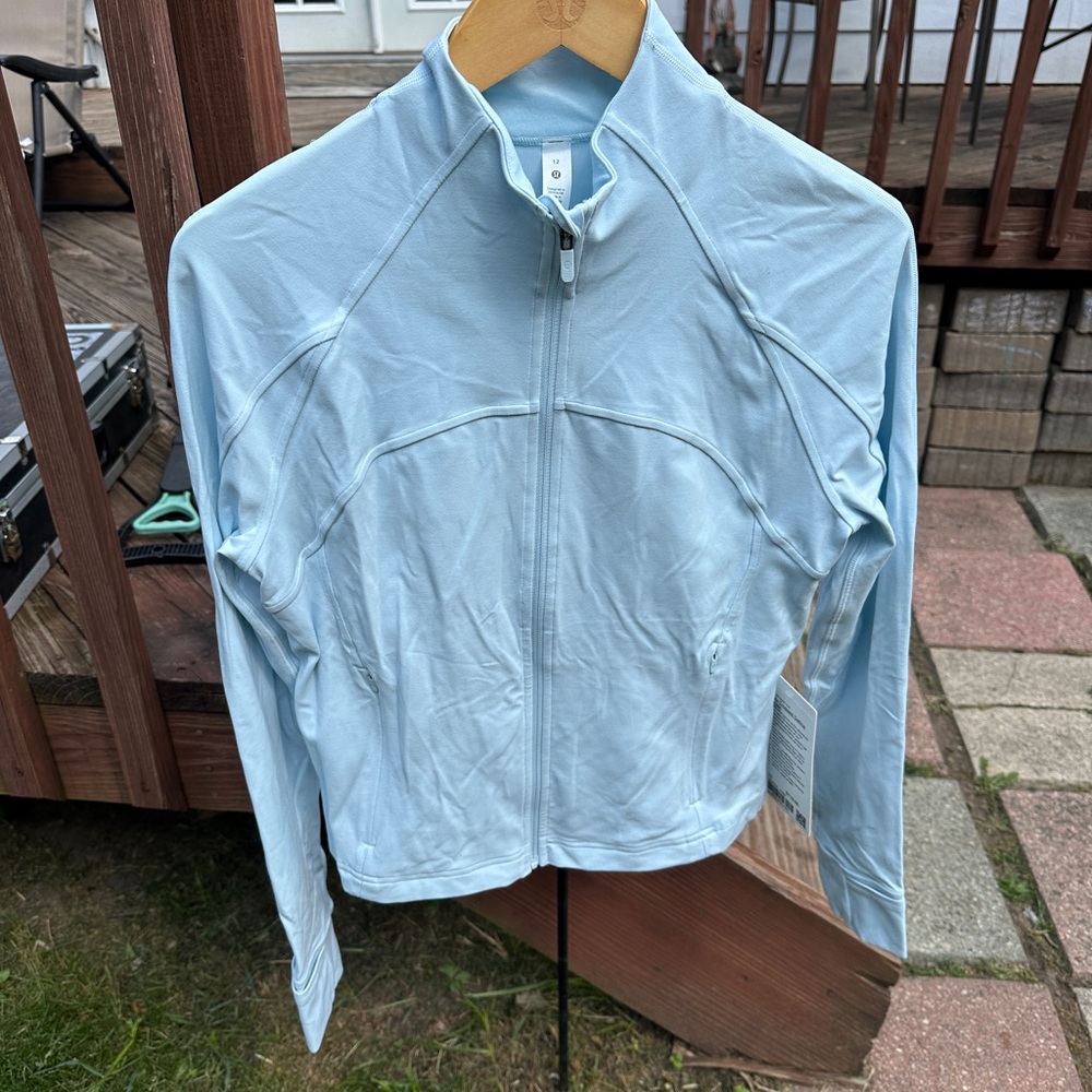 🚫SOLD🚫NWT lululemon define jacket in powder blue